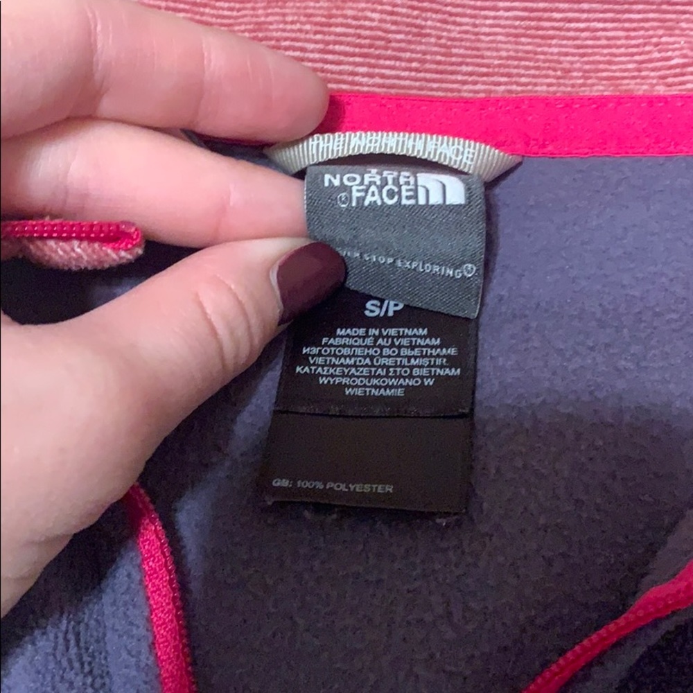 North Face Pull Over - image 2